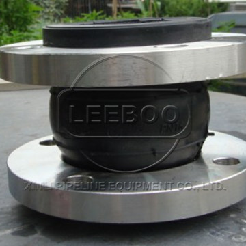 鑫利管道橡膠接頭系列產(chǎn)品采用良好天然橡膠