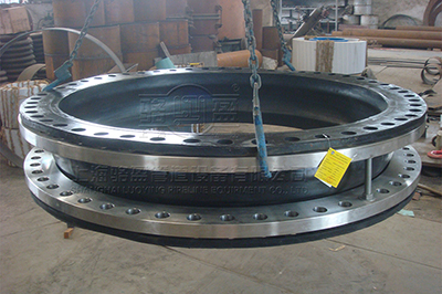 香港機(jī)場<a href=http://www.xinligd.com target=_blank class=infotextkey>橡膠接頭</a>實(shí)物圖 /></p><h3>技術(shù)參數(shù)</h3>
<table cellspacing=