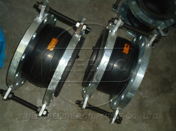 不銹鋼耐油液壓<a href=http://www.xinligd.com target=_blank class=infotextkey>橡膠接頭</a>發(fā)貨現(xiàn)場